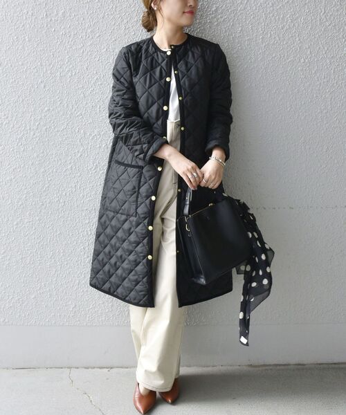 【新品】トラディショナル ウェザーウェア キルティングロングコート 白36 Traditional Weatherwear（トラディショナルウェザーウェア）の