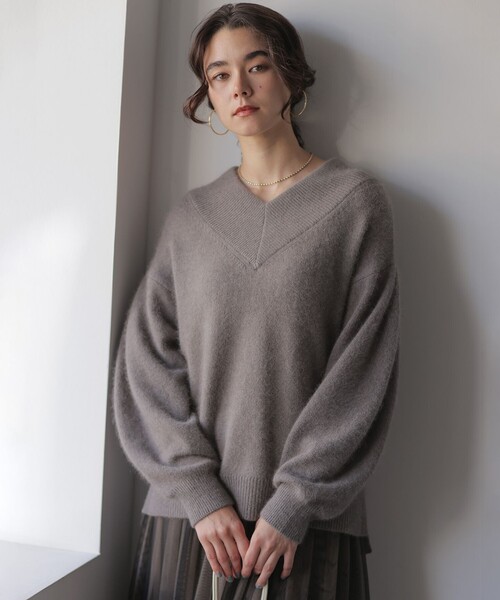 組曲（KUMIKYOKU） ニット セーター フラッフィーファーVネック