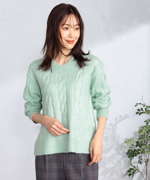 GALLORIA（ギャローリア） ニット セーター ラメケーブル柄Vネック