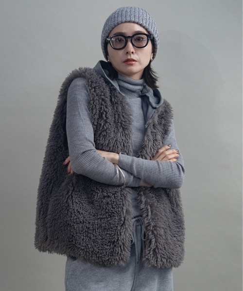 INÉD グレー ファーニットジレ サイズ9 ベスト ジレ ニットフード