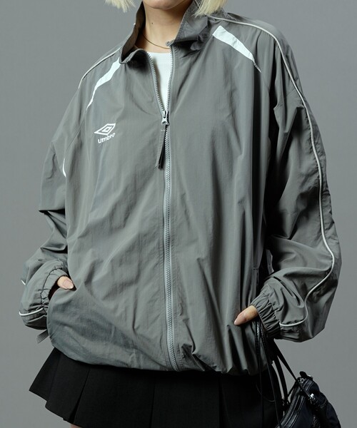 umbro（アンブロ） ナイロンブルゾン MEDIUM グレー メンズ : ZOZOTOWN