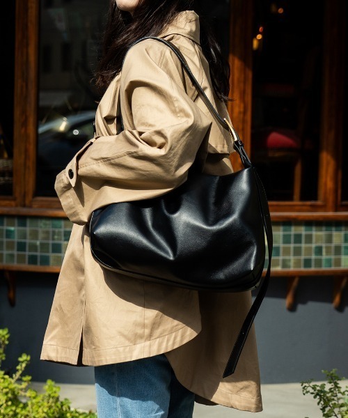 DEVICE（デバイス） ショルダーバッグ DEVICE PU ゴールドファスナー