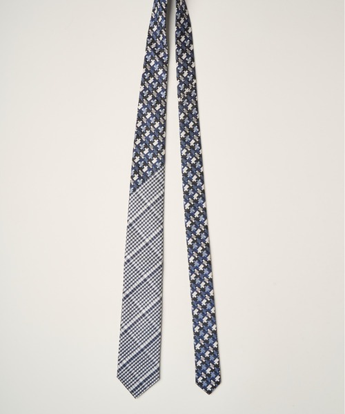 【新品】giraffe ジラフ　メンズネクタイ　スラントチェック千鳥タイNAVY giraffe（ジラフ） ネクタイ スラントチェック千鳥タイNAVY : ZOZOTOWN