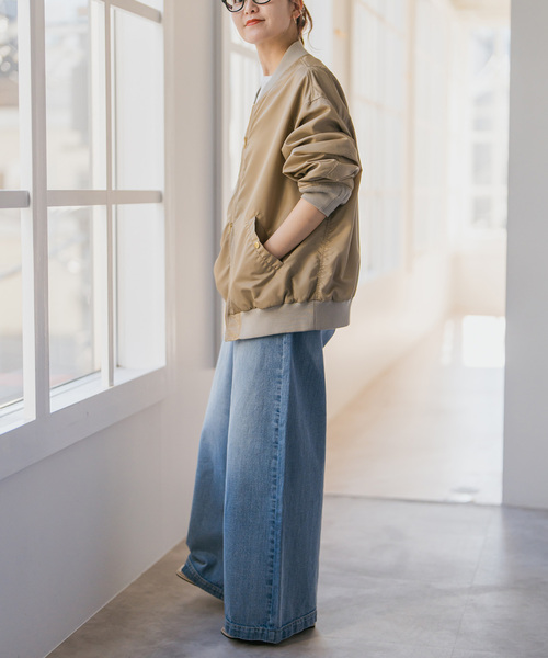Spick & Span ベージュ ジップアップ ジャケット　サイズ　38 Spick & Span ベージュ ジップアップ ジャケット サイズ 38 豪華