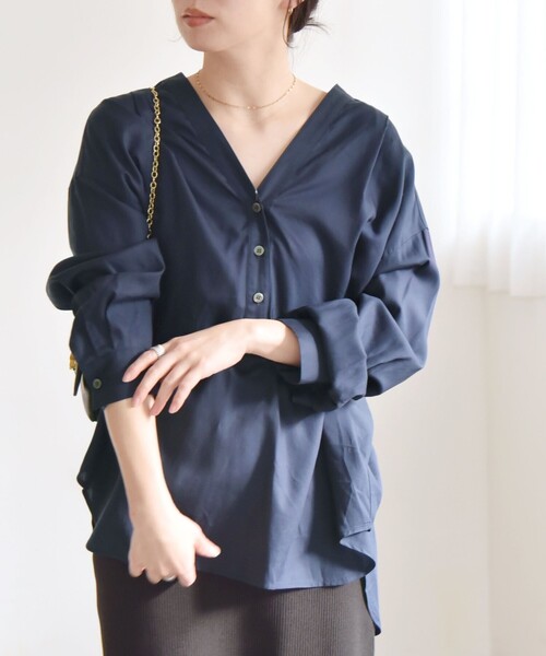 quaranciel ブラウス シャツ quaranciel:「手洗い可能」Vネック