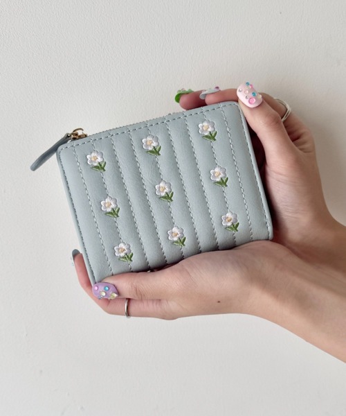 ひまわり刺繍 二つ折り財布 ピンク 刺繍革財布『すみれ』WhiteCreem ×3色（牛革）☆二つ折りミニ