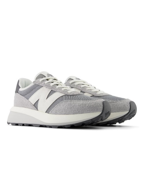 Kinetics スニーカー New Balance 370（ニューバランス U370