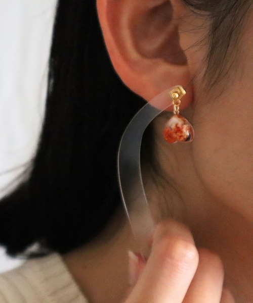 ピアス　オレンジ　レジン　かすみ草　ハート　パールチャーム　ビジュー　紫　春 CERCA サージカルステンレス アレルギー対応 ピアス fuwairo/かすみ草