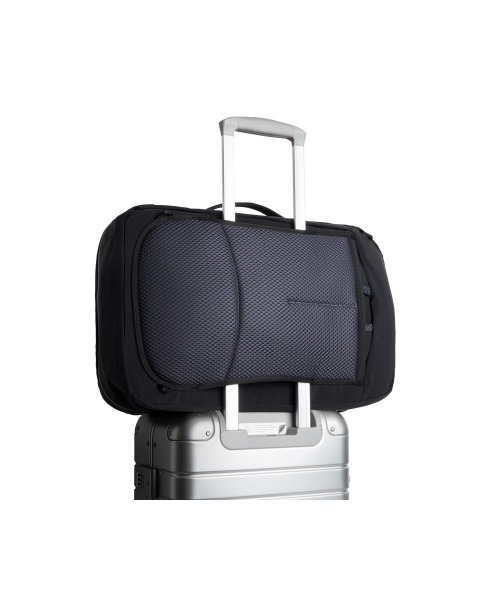 デイバック リュック Bellroy/バックパック/リュックサック Lite Travel Pack 38L ブラック メンズ レディースの画像