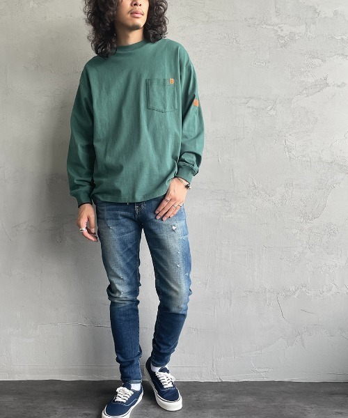 「UNIVERSAL OVERALL」 長袖カットソー M ホワイト レディース