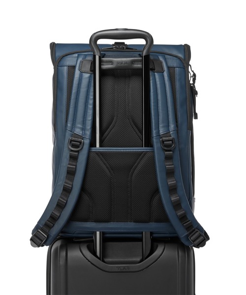 tumi トゥミ バックパック ランス ALPHA BRAVO 「サーヴェイランス」フラップ・バックパック ブラック