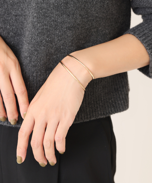 Lilas ブレスレット 2.5パイプC型バングルワイド K10 レディース