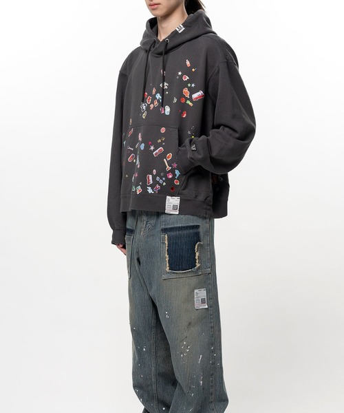 【BTS・ILLIT着用】 ミハラヤスヒロ ステッカーパーカー B14PK541 Maison MIHARA YASUHIRO - 【26SS】ステッカーデザイン スウェット