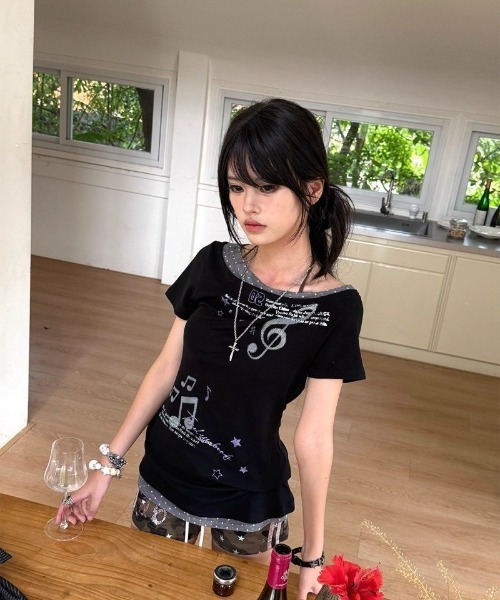 tシャツ 半袖 Y2K 衿＆裾ドット柄配色 オフショルダー Tシャツ