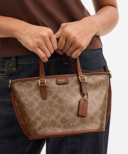 COACH（コーチ） 2WAYバッグ ONE ベージュ系その他 レディース