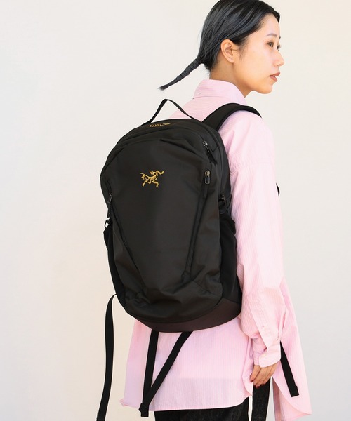 新品未使用タグ付　アークテリクス　リュック　Astri19Backpack 122135.jpg