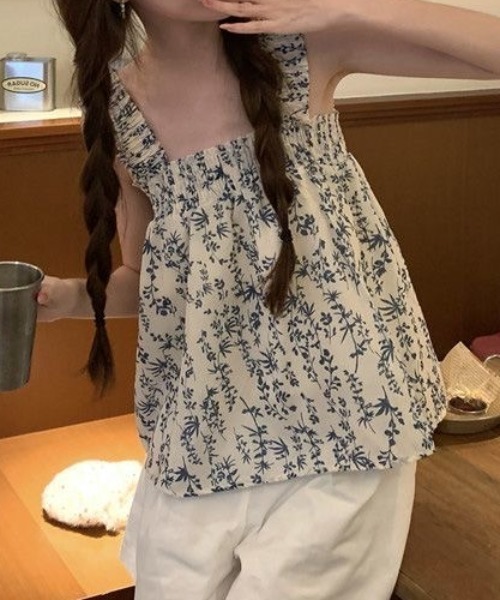 CHANEL キャミソール 花柄 イタリア製 サイズ 42 CHANEL #spc シャネル キャミソール 36 黒 白 シースルー