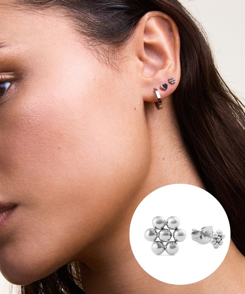 Daniel Wellington ピアス Flower Stud Earring レーディス