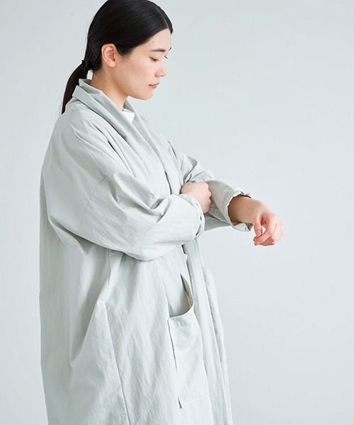 ata（アタ） コート アウター ata robe 1. / ナイロン ローブコート