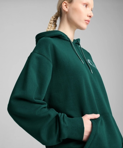 プーマ PUMA パーカー プルオーバー フーディー ハリー・ポッター リラックスド メンズ レディース HARRY POTTER RELAXED ブラック 黒 630093 PUMA公式】ユニセックス PUMA x ハリーポッター リラックス