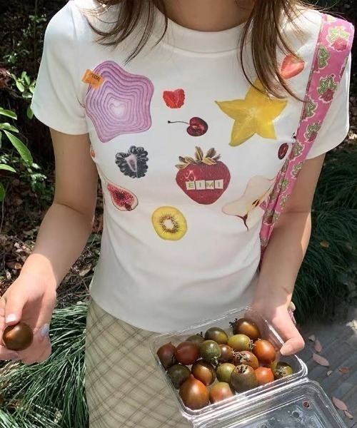 AsRiRe tシャツ 新柄追加/イチゴ柄プリントTシャツ レディース