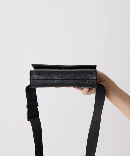 ear PAPILLONNER（イア パピヨネ） ショルダーバッグ バッグ