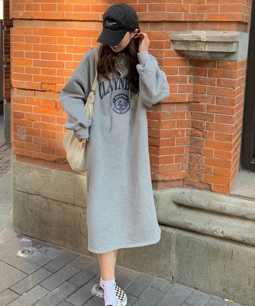 ワンピース ロゴプリントパーカーワンピース : ZOZOTOWN Yahoo!店