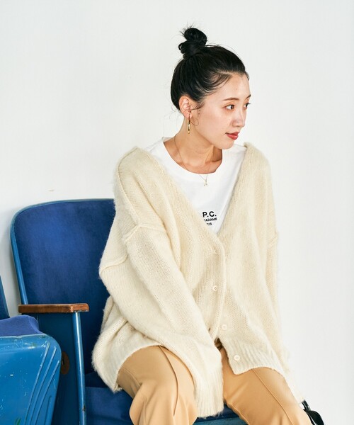 freak's store ベージュカーディガン 本日限定値下げ！ FREAK'S STORE（フリークスストア） カーディガン 限定展開 裏配色