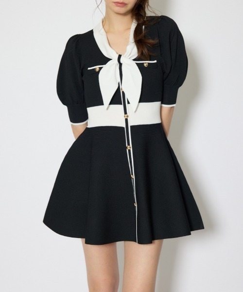 ワンピース バイカラーパフスリーブミニニットワンピース 春服 夏服の画像