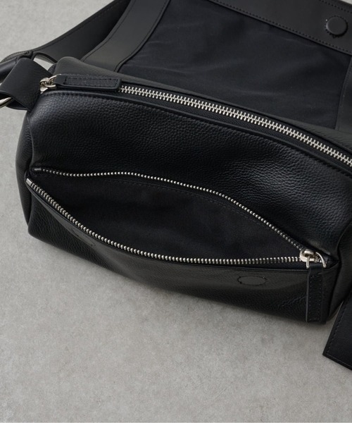 BEARDSLEY ショルダーバッグ バッグ レザーボディバッグ