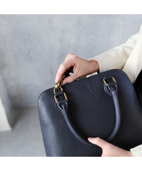 美品☆　TOD'S　2way　大容量　ボストンバッグ　ショルダーバッグ　レザー 2way ショルダー バッグ レディース 本革 牛革 A4 ブランド