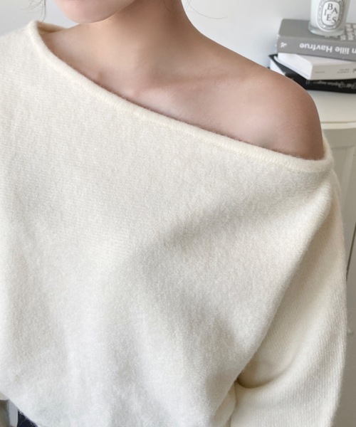 【cygne 】明日まで特別SALE数回着用ワンショルダーオープンニット 美品 Cygne シーニュ elle ワンショルダーオープンニット CY2422