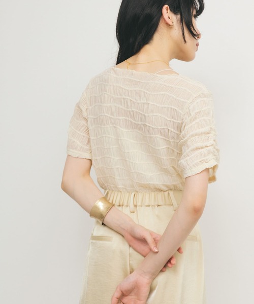 KBF（ケービーエフ） tシャツ シャーリングシアートップス レディース