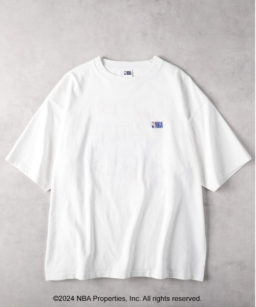 「NBA」 半袖Tシャツ X-LARGE ベージュ メンズ