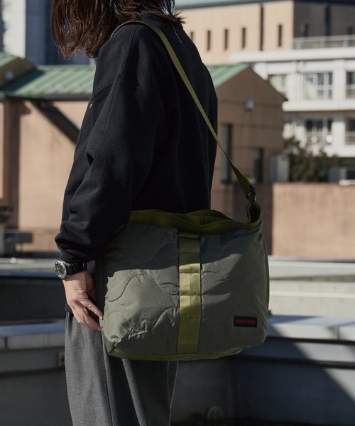 BRIEFING（ブリーフィング） ショルダーバッグ QUILTED JUMPER M