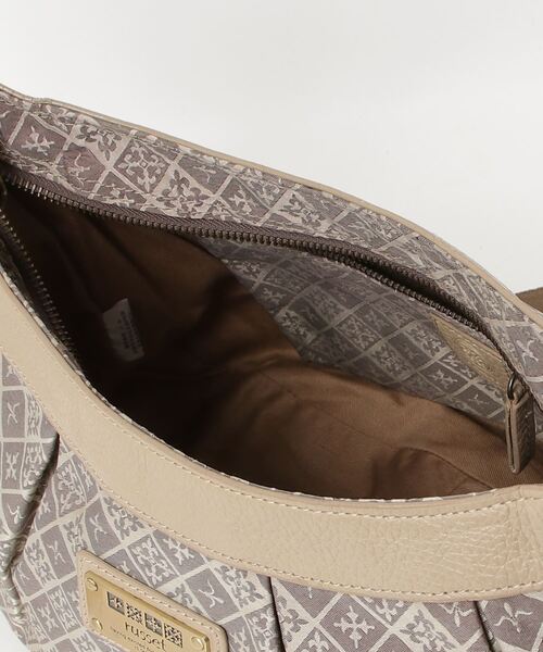 russet（ラシット） ショルダーバッグ - ベージュ レディース