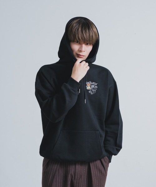 REMEMBER パーカー 新品未使用 特別価格！三月末まで！ Remember.（リメンバー）の「Wave & Flower Embroidery Hoodie