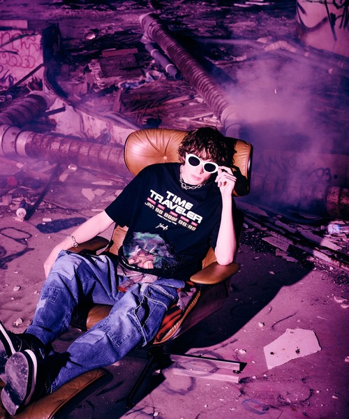 glamb（グラム） tシャツ TIME TRAVELER T-Shirt (GEAR 001) / タイム