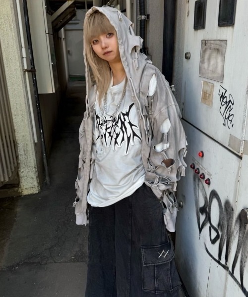 REFLEM【レフレム】チェーン付き顔料加工スウェット半袖Tシャツ