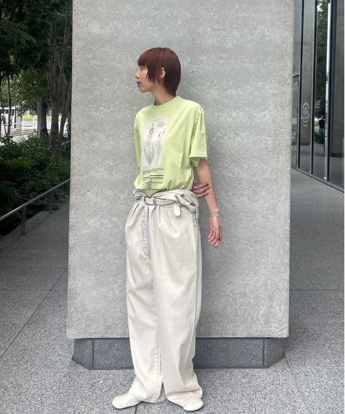 Ameri（アメリ） tシャツ CROP FRAME FLOWER TEE レディース