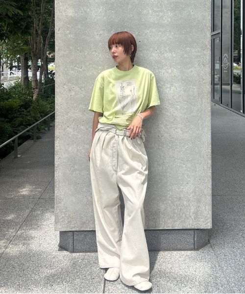 Ameri（アメリ） tシャツ CROP FRAME FLOWER TEE レディース