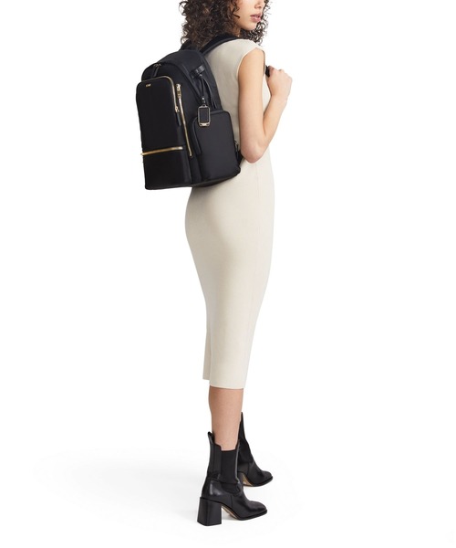 TUMI セリーナ スモール バックパック　保証カード付き TUMI デイバック リュック VOYAGEUR 「セリーナ」バックパック