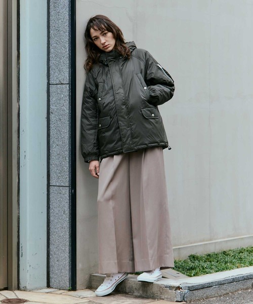 beautiful people ビューティフルピープル ダウン ジャケット ビューティフルピープル」が「ナンガ」とコラボ 寝袋をインスピ
