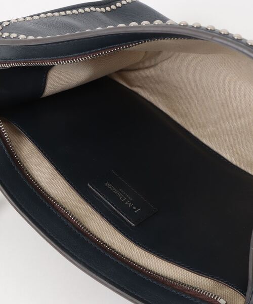 J&M DAVIDSON ネイビー ショルダーバッグ J&M Davidson（J＆Mデヴィッドソン） 」 ショルダーバッグ - ネイビー