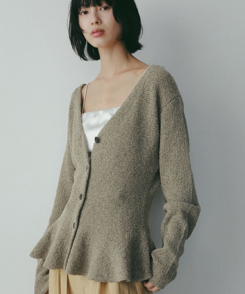 新品　A part by  ブークレペプラムニットカーディガン A part by（アパートバイ） カーディガン ブークレペプラムニット