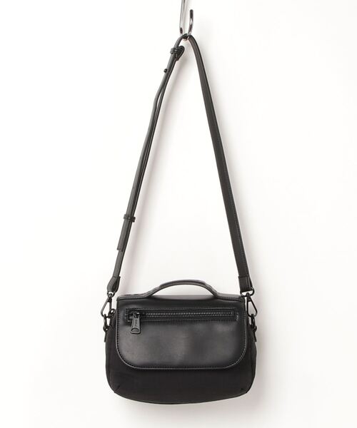 「DIESEL」 ショルダーバッグ UNI ブラック レディース