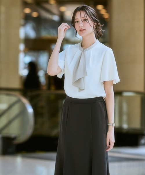 レア　Her Universe ジジ 半袖 ブラウス 魔女の宅急便 7days Life Styling ブラウス シャツ 半袖 美極とろみ素材 配色フレア