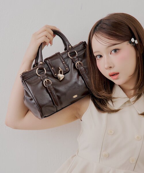 Chico（チコ） ボストンバッグ ハートキーチャームボストンバッグ