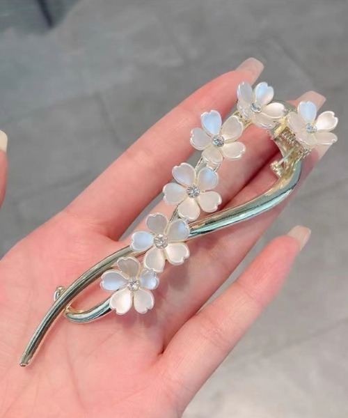 ヘアクリップ 「NiiNa」フラワーツイストヘアクリップ