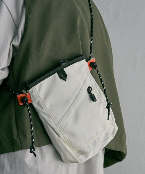 Z Mini Shoulder Bag　サコッシュ Z Mini Shoulder Bagサコッシュ